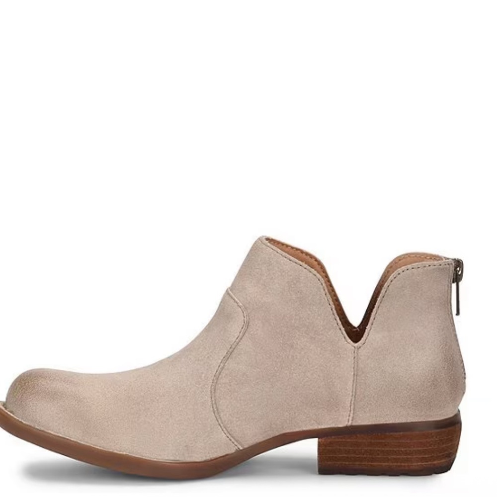 🌸BORN🌸 Kerri Suede Ankle Block Heel Booties Size: 6M - Picture 3 of 16